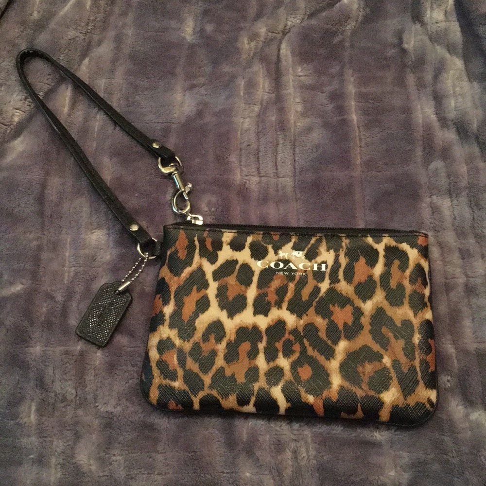 Coach wristlet brand new